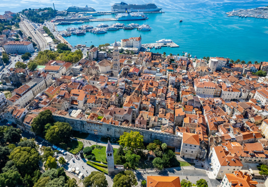 Eröffnungszeremonie und Symposium in Split